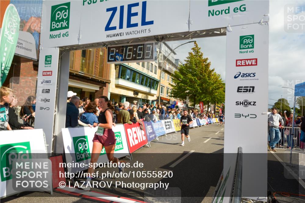 20.09.2026 - PSD Bank Halbmarathon LAZAROV Photography http://msf.ph/oto/10555820 20.09.2026 12:16:53 Ziel 1060, 1562, 1759, 1988, 2006, 2535, 2574, 3000, 3231, 3477, 3611, 4419, 4477 meine-sportfotos.de