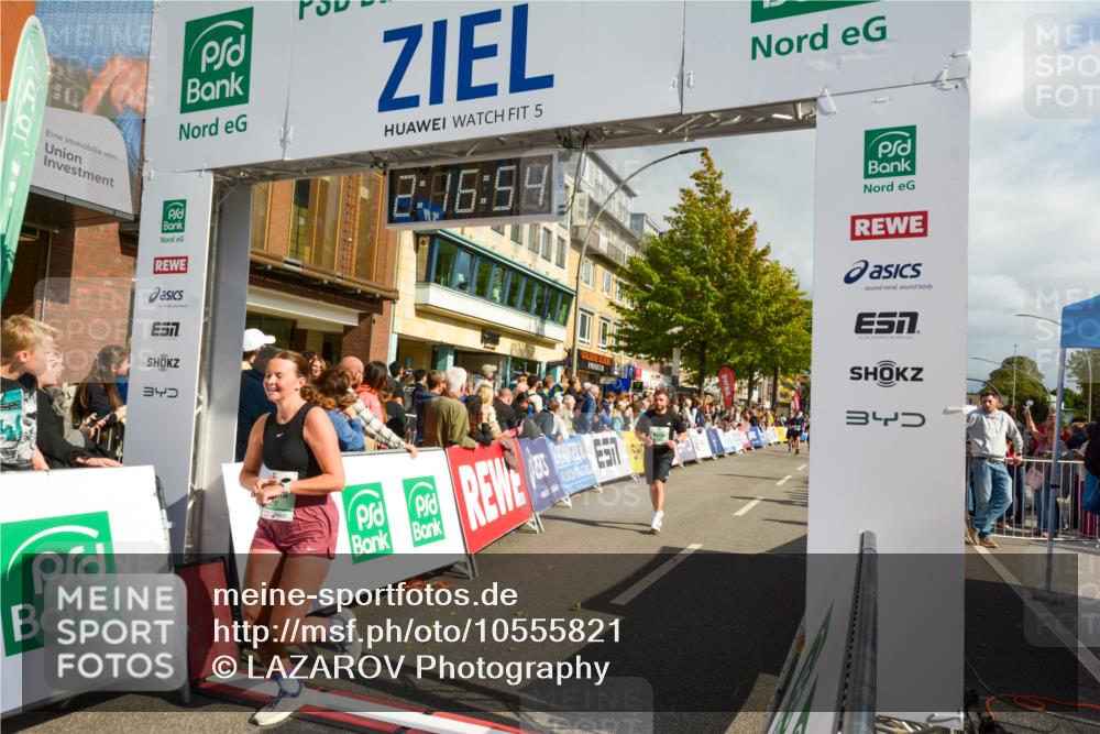 20.09.2026 - PSD Bank Halbmarathon LAZAROV Photography http://msf.ph/oto/10555821 20.09.2026 12:16:53 Ziel 1060, 1562, 1759, 1988, 2006, 2535, 2574, 3000, 3231, 3477, 3611, 4419, 4477 meine-sportfotos.de