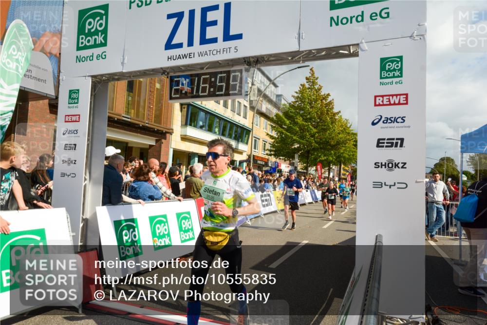 20.09.2026 - PSD Bank Halbmarathon LAZAROV Photography http://msf.ph/oto/10555835 20.09.2026 12:16:58 Ziel 1060, 1562, 1759, 1988, 2006, 2117, 2248, 2325, 2535, 3000, 3231, 3477, 3611, 4059, 4211, 4419, 4477 meine-sportfotos.de