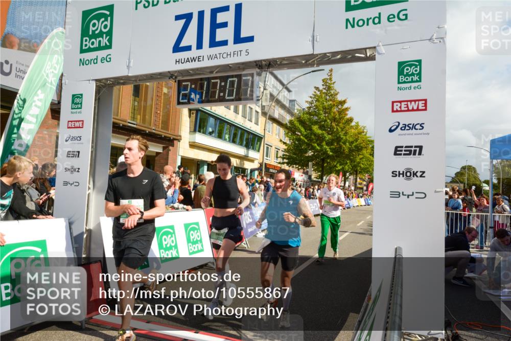 20.09.2026 - PSD Bank Halbmarathon LAZAROV Photography http://msf.ph/oto/10555867 20.09.2026 12:17:07 Ziel 1562, 1759, 1988, 2006, 2117, 2248, 2325, 3000, 4059, 4211, 4419, 4477 meine-sportfotos.de