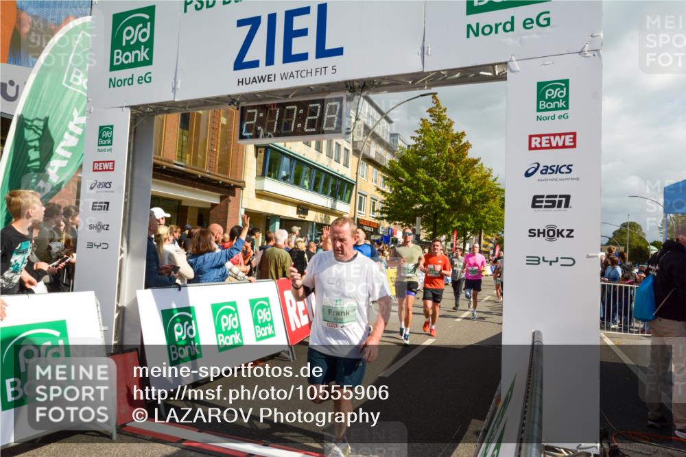 20.09.2026 - PSD Bank Halbmarathon LAZAROV Photography http://msf.ph/oto/10555906 20.09.2026 12:17:27 Ziel 1475, 1603, 2062, 2199, 2236, 2284, 2391, 2795, 2901, 3013, 3233, 3684, 4088, 4256, 4771 meine-sportfotos.de