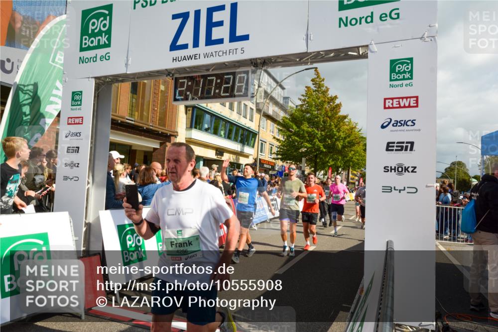 20.09.2026 - PSD Bank Halbmarathon LAZAROV Photography http://msf.ph/oto/10555908 20.09.2026 12:17:28 Ziel 1475, 1603, 2062, 2199, 2236, 2284, 2391, 2795, 2901, 3013, 3233, 3684, 4088, 4256, 4771 meine-sportfotos.de
