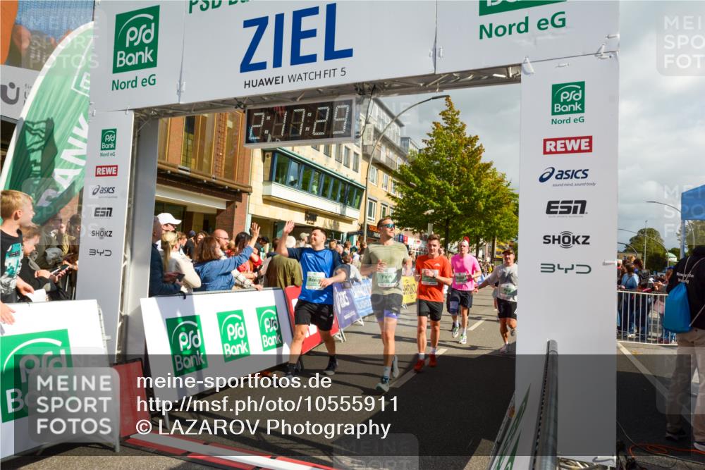 20.09.2026 - PSD Bank Halbmarathon LAZAROV Photography http://msf.ph/oto/10555911 20.09.2026 12:17:28 Ziel 1475, 1603, 2062, 2199, 2236, 2284, 2391, 2795, 2901, 3013, 3233, 3684, 4088, 4256, 4771 meine-sportfotos.de