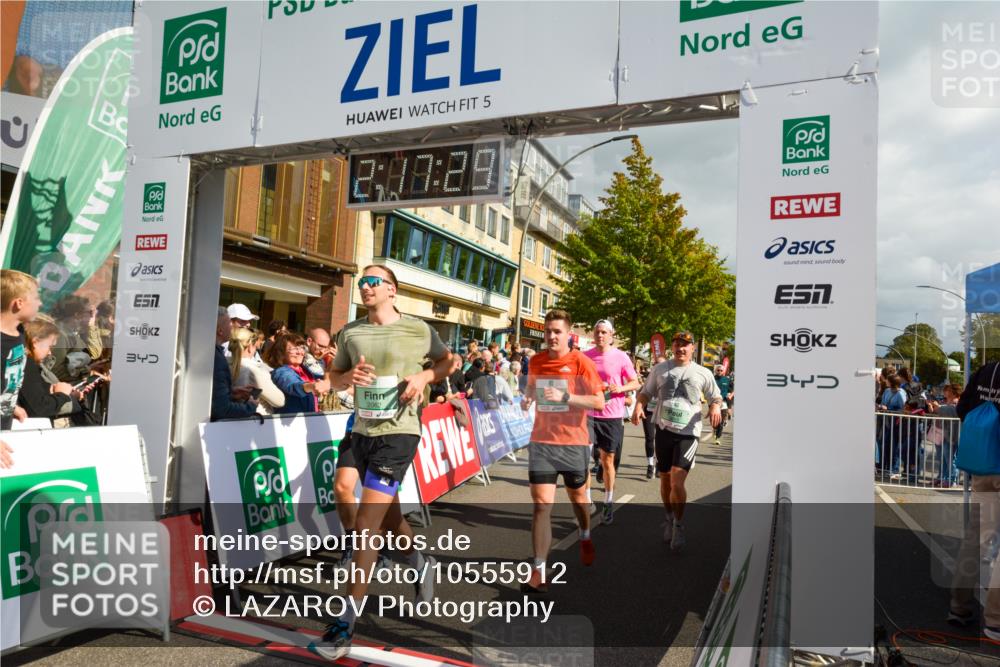 20.09.2026 - PSD Bank Halbmarathon LAZAROV Photography http://msf.ph/oto/10555912 20.09.2026 12:17:29 Ziel 1475, 1603, 1731, 2062, 2199, 2236, 2284, 2391, 2795, 2901, 3013, 3233, 3684, 4088, 4256, 4771 meine-sportfotos.de