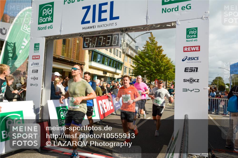 20.09.2026 - PSD Bank Halbmarathon LAZAROV Photography http://msf.ph/oto/10555913 20.09.2026 12:17:29 Ziel 1475, 1603, 1731, 2062, 2199, 2236, 2284, 2391, 2795, 2901, 3013, 3233, 3684, 4088, 4256, 4771 meine-sportfotos.de