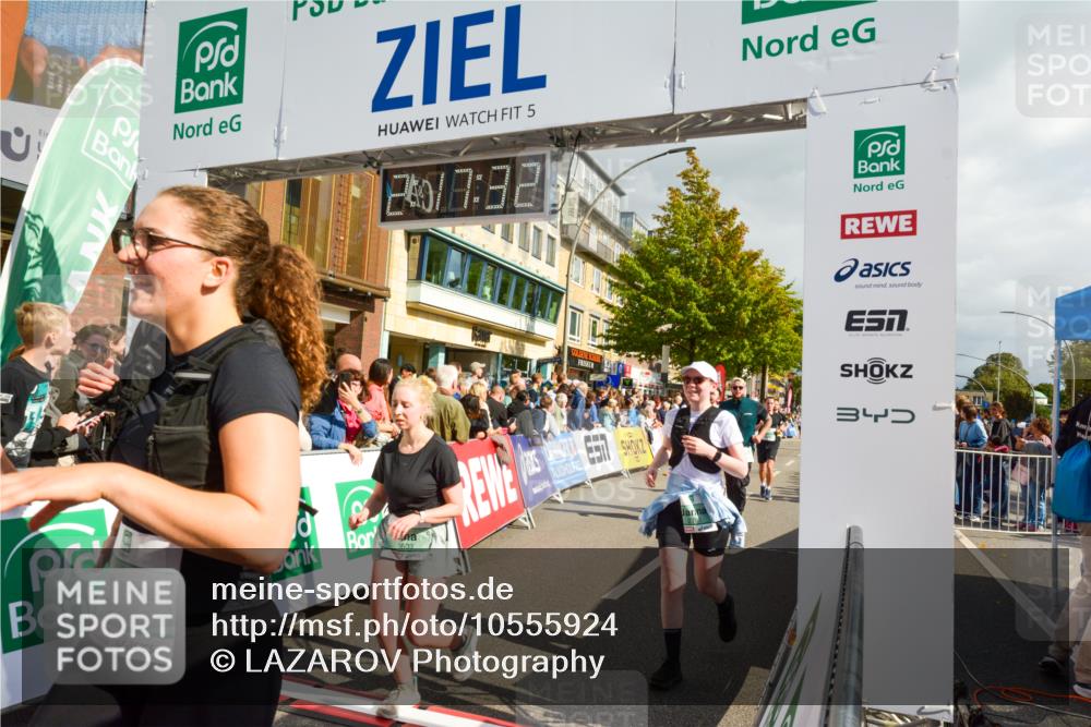 20.09.2026 - PSD Bank Halbmarathon LAZAROV Photography http://msf.ph/oto/10555924 20.09.2026 12:17:32 Ziel 1475, 1603, 1731, 2062, 2199, 2236, 2284, 2391, 2555, 2795, 2901, 3013, 3233, 3502, 3684, 4051, 4088, 4256, 4258, 4771 meine-sportfotos.de