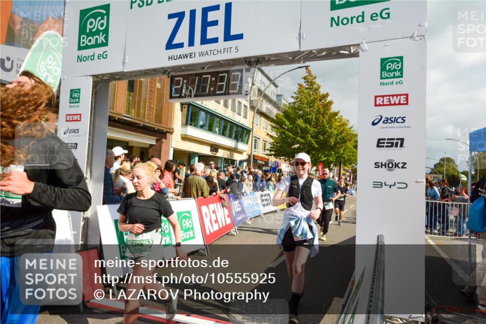 20.09.2026 - PSD Bank Halbmarathon LAZAROV Photography http://msf.ph/oto/10555925 20.09.2026 12:17:32 Ziel 1475, 1603, 1731, 2062, 2199, 2236, 2284, 2391, 2555, 2795, 2901, 3013, 3233, 3502, 3684, 4051, 4088, 4256, 4258, 4771 meine-sportfotos.de