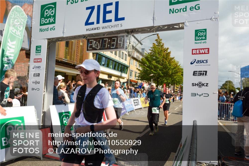 20.09.2026 - PSD Bank Halbmarathon LAZAROV Photography http://msf.ph/oto/10555929 20.09.2026 12:17:33 Ziel 1475, 1603, 1731, 2062, 2199, 2236, 2284, 2391, 2555, 2795, 2901, 3013, 3086, 3233, 3502, 3684, 4051, 4088, 4256, 4258, 4771 meine-sportfotos.de