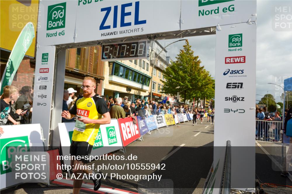 20.09.2026 - PSD Bank Halbmarathon LAZAROV Photography http://msf.ph/oto/10555942 20.09.2026 12:17:37 Ziel 1256, 1603, 1731, 2005, 2236, 2284, 2391, 2555, 2795, 2901, 3086, 3162, 3233, 3347, 3502, 3703, 4051, 4088, 4258, 4771 meine-sportfotos.de