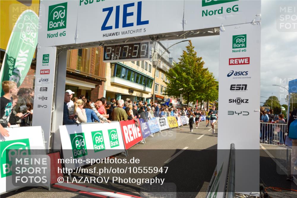 20.09.2026 - PSD Bank Halbmarathon LAZAROV Photography http://msf.ph/oto/10555947 20.09.2026 12:17:39 Ziel 1256, 1731, 2005, 2284, 2391, 2555, 3086, 3162, 3347, 3502, 3703, 4051, 4088, 4258, 4771 meine-sportfotos.de