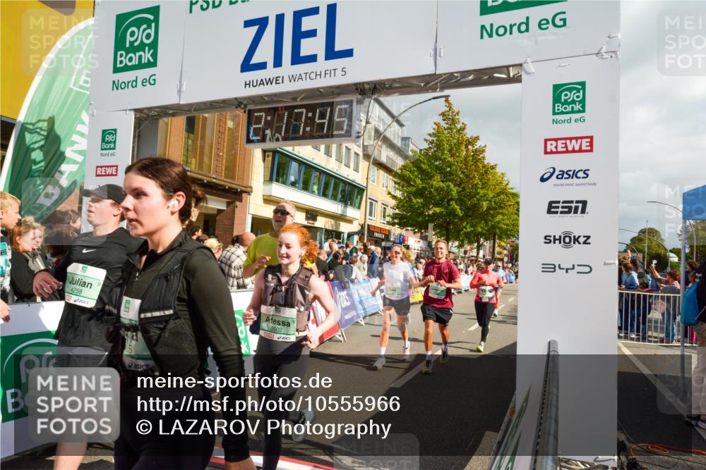 20.09.2026 - PSD Bank Halbmarathon LAZAROV Photography http://msf.ph/oto/10555966 20.09.2026 12:17:44 Ziel 1256, 1731, 2005, 2555, 3086, 3162, 3347, 3502, 3703, 3794, 3905, 4051, 4258 meine-sportfotos.de
