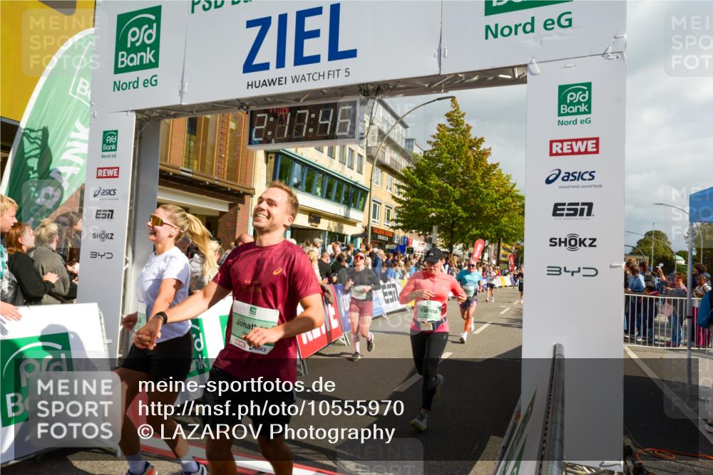 20.09.2026 - PSD Bank Halbmarathon LAZAROV Photography http://msf.ph/oto/10555970 20.09.2026 12:17:46 Ziel 1256, 1352, 1731, 2005, 2555, 3086, 3162, 3347, 3502, 3703, 3794, 3905, 4051, 4258 meine-sportfotos.de