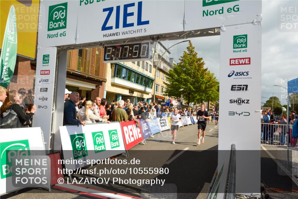20.09.2026 - PSD Bank Halbmarathon LAZAROV Photography http://msf.ph/oto/10555980 20.09.2026 12:17:50 Ziel 1256, 1352, 1613, 1868, 2005, 2555, 3086, 3162, 3347, 3502, 3703, 3794, 3905, 4258 meine-sportfotos.de