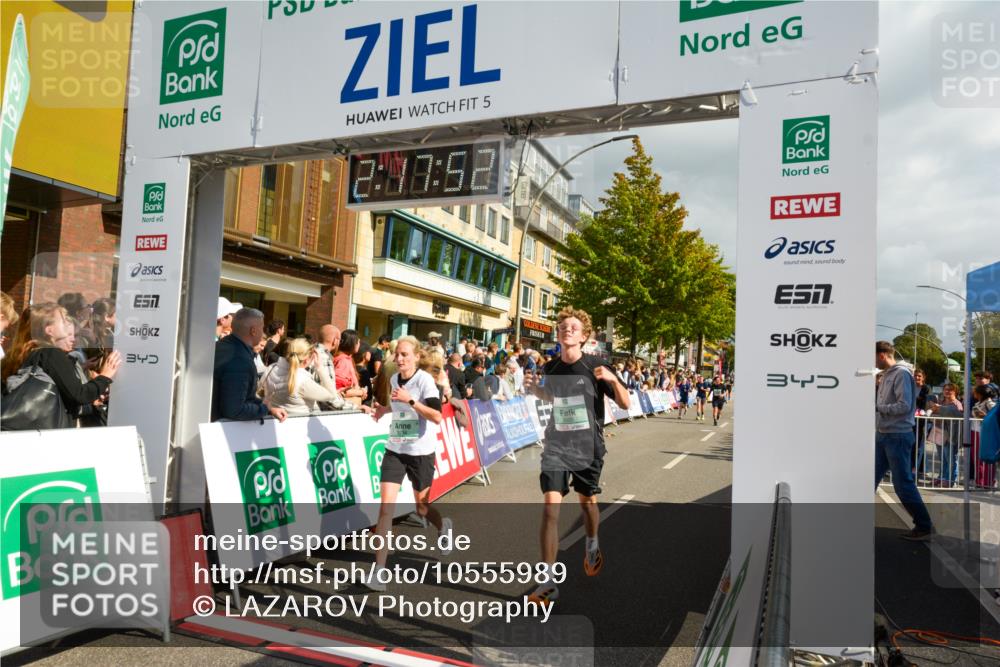 20.09.2026 - PSD Bank Halbmarathon LAZAROV Photography http://msf.ph/oto/10555989 20.09.2026 12:17:51 Ziel 1256, 1352, 1613, 1868, 2005, 3086, 3162, 3347, 3703, 3794, 3905 meine-sportfotos.de
