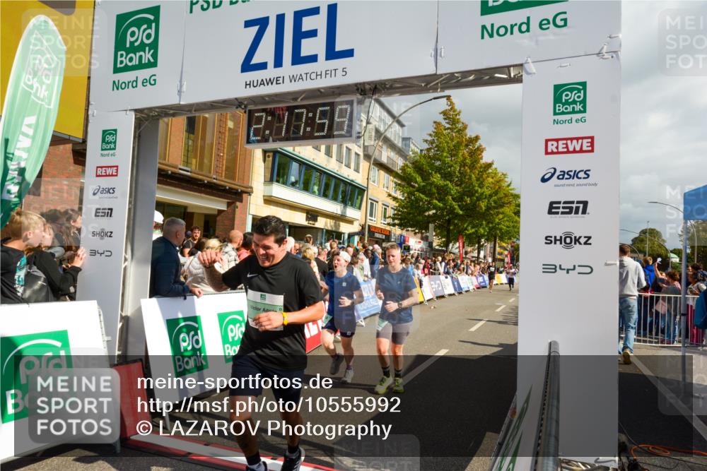 20.09.2026 - PSD Bank Halbmarathon LAZAROV Photography http://msf.ph/oto/10555992 20.09.2026 12:17:58 Ziel 1352, 1613, 1868, 2435, 2653, 3258, 3794, 3905, 4082, 4171 meine-sportfotos.de
