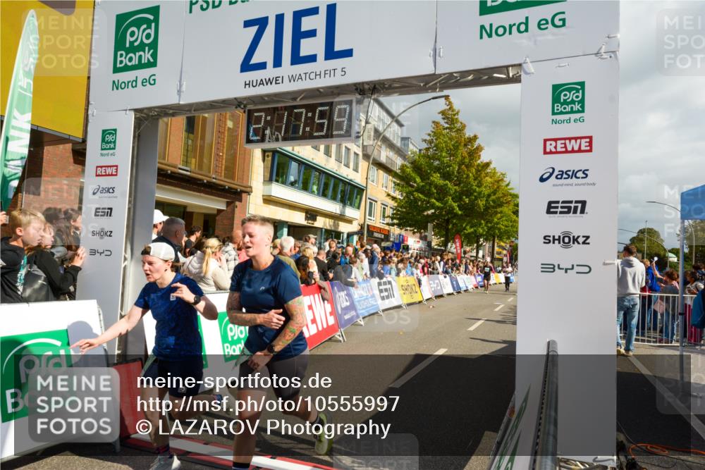 20.09.2026 - PSD Bank Halbmarathon LAZAROV Photography http://msf.ph/oto/10555997 20.09.2026 12:17:59 Ziel 1352, 1613, 1868, 2435, 2653, 3258, 4082, 4171, 4582 meine-sportfotos.de