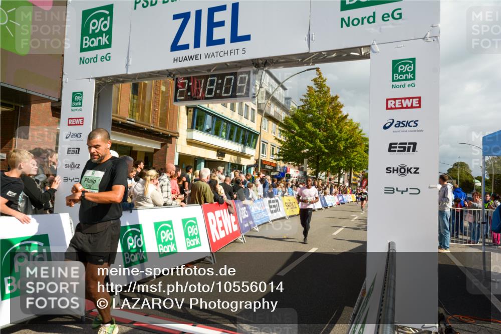 20.09.2026 - PSD Bank Halbmarathon LAZAROV Photography http://msf.ph/oto/10556014 20.09.2026 12:18:08 Ziel 2435, 2653, 3258, 3331, 3361, 3463, 4082, 4171, 4300, 4582 meine-sportfotos.de