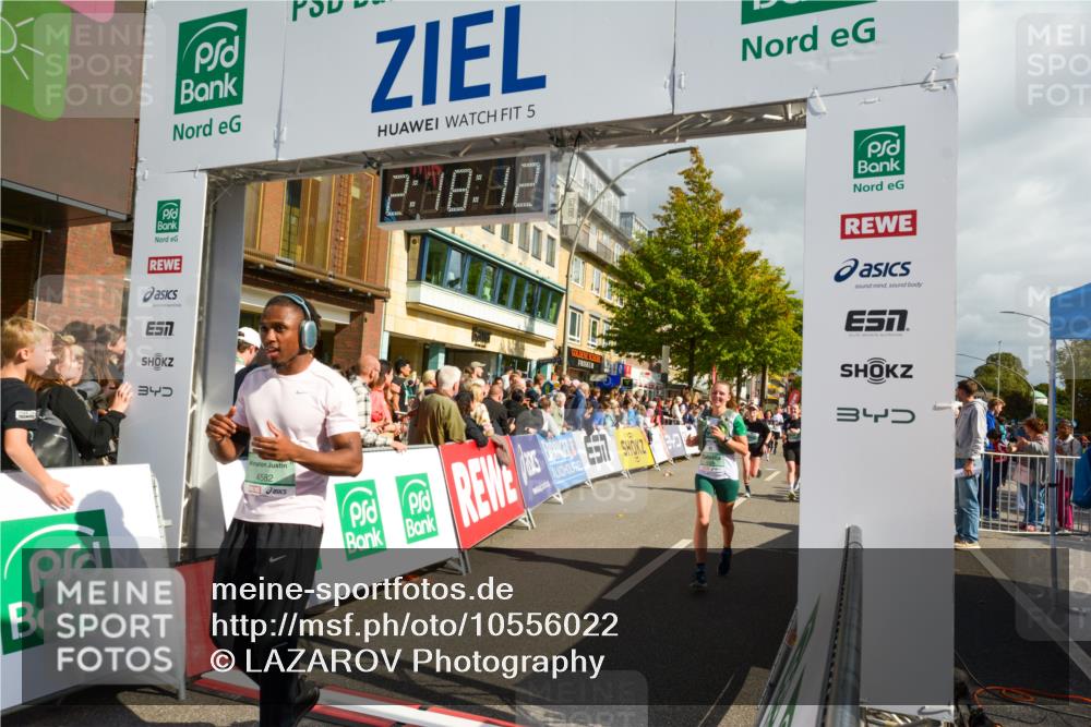 20.09.2026 - PSD Bank Halbmarathon LAZAROV Photography http://msf.ph/oto/10556022 20.09.2026 12:18:11 Ziel 2435, 2653, 3152, 3258, 3331, 3361, 3463, 4082, 4171, 4300, 4582, 4630 meine-sportfotos.de