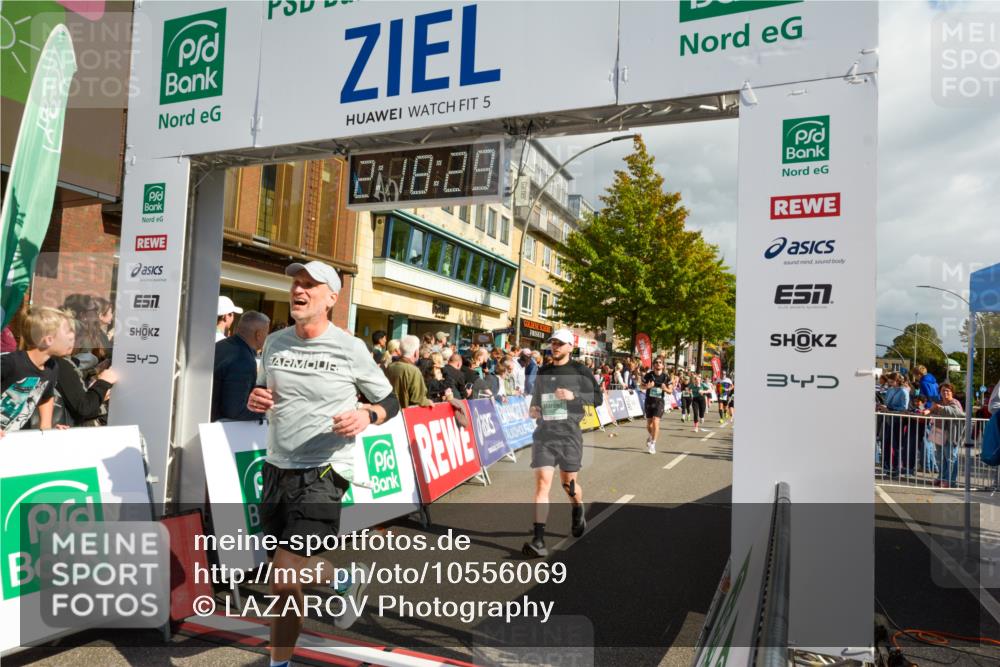 20.09.2026 - PSD Bank Halbmarathon LAZAROV Photography http://msf.ph/oto/10556069 20.09.2026 12:18:28 Ziel 1011, 1270, 2032, 2121, 2413, 2628, 2867, 3084, 3409, 3806, 3875, 4049, 4159, 4370 meine-sportfotos.de