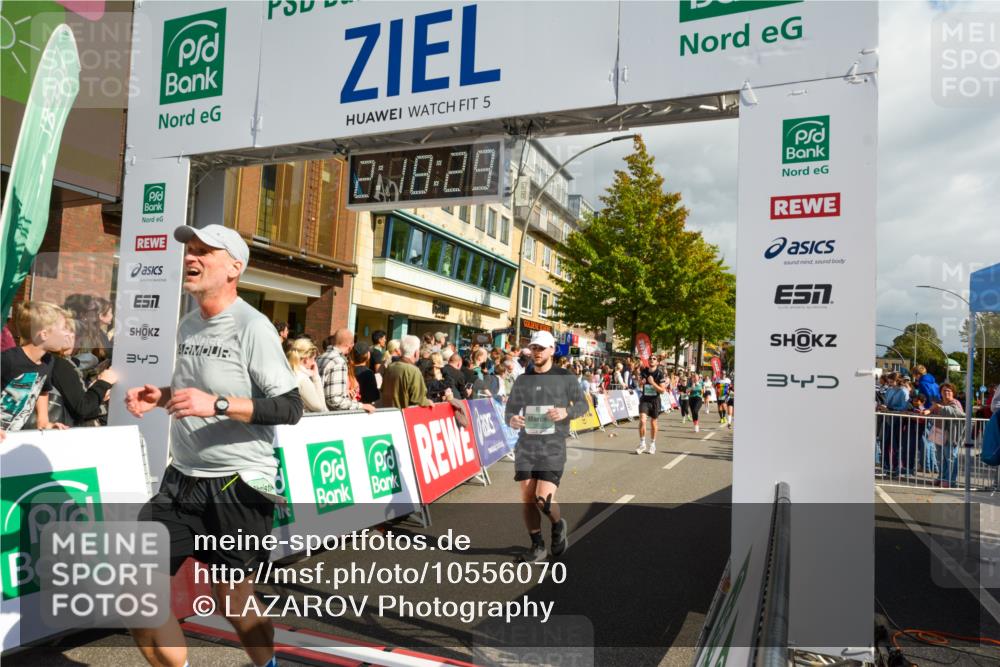 20.09.2026 - PSD Bank Halbmarathon LAZAROV Photography http://msf.ph/oto/10556070 20.09.2026 12:18:29 Ziel 1011, 1270, 2032, 2121, 2413, 2628, 2867, 3084, 3409, 3540, 3806, 3875, 4049, 4159, 4370 meine-sportfotos.de