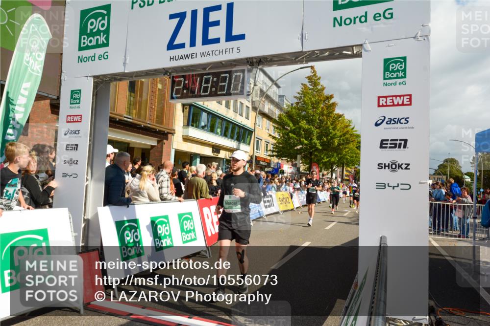 20.09.2026 - PSD Bank Halbmarathon LAZAROV Photography http://msf.ph/oto/10556073 20.09.2026 12:18:29 Ziel 1011, 1270, 2032, 2121, 2413, 2628, 2867, 3084, 3409, 3540, 3806, 3875, 4049, 4159, 4370 meine-sportfotos.de