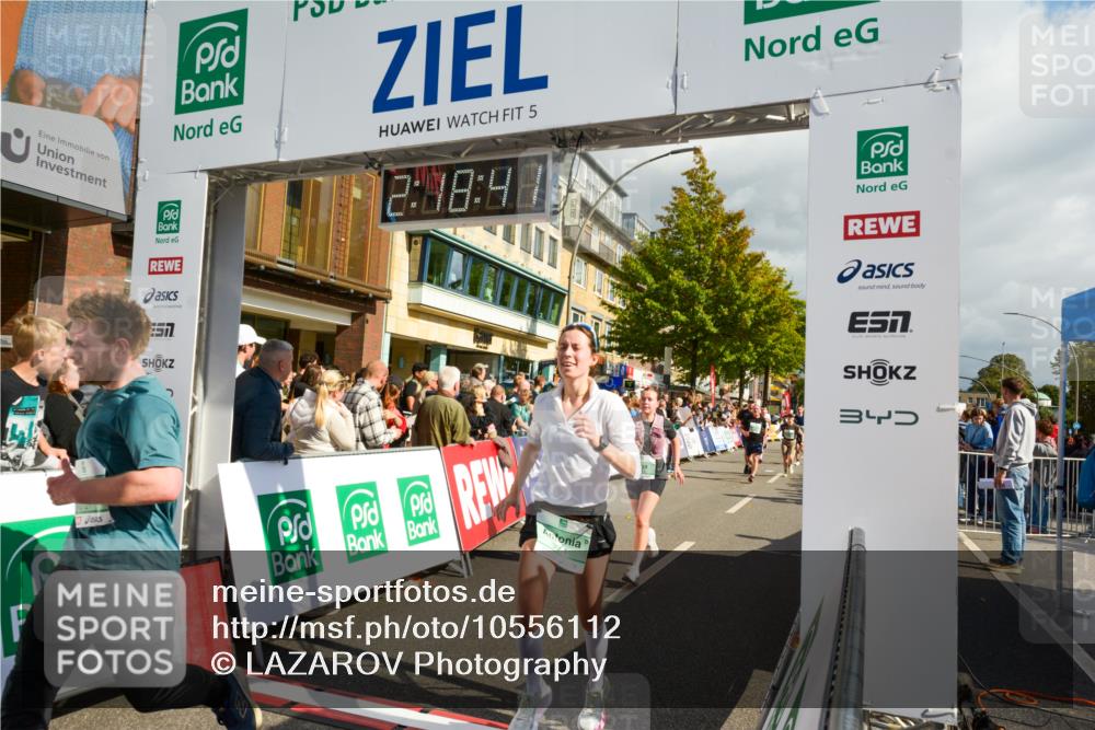20.09.2026 - PSD Bank Halbmarathon LAZAROV Photography http://msf.ph/oto/10556112 20.09.2026 12:18:40 Ziel 1223, 1270, 1424, 1425, 1694, 1998, 2121, 2137, 2413, 2867, 2912, 3084, 3409, 3540, 3597, 3616, 3736, 3806, 3875, 4159 meine-sportfotos.de