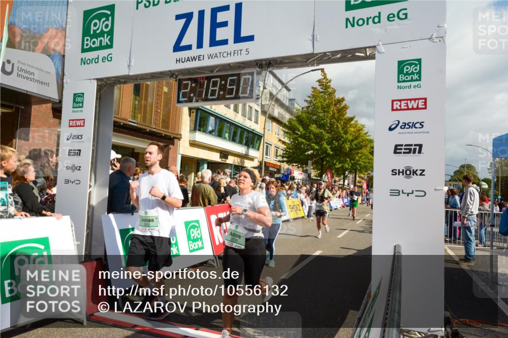 20.09.2026 - PSD Bank Halbmarathon LAZAROV Photography http://msf.ph/oto/10556132 20.09.2026 12:18:50 Ziel 1223, 1424, 1425, 1694, 1998, 2137, 2812, 2912, 2936, 3082, 3252, 3597, 3616, 3637, 3736, 4693 meine-sportfotos.de