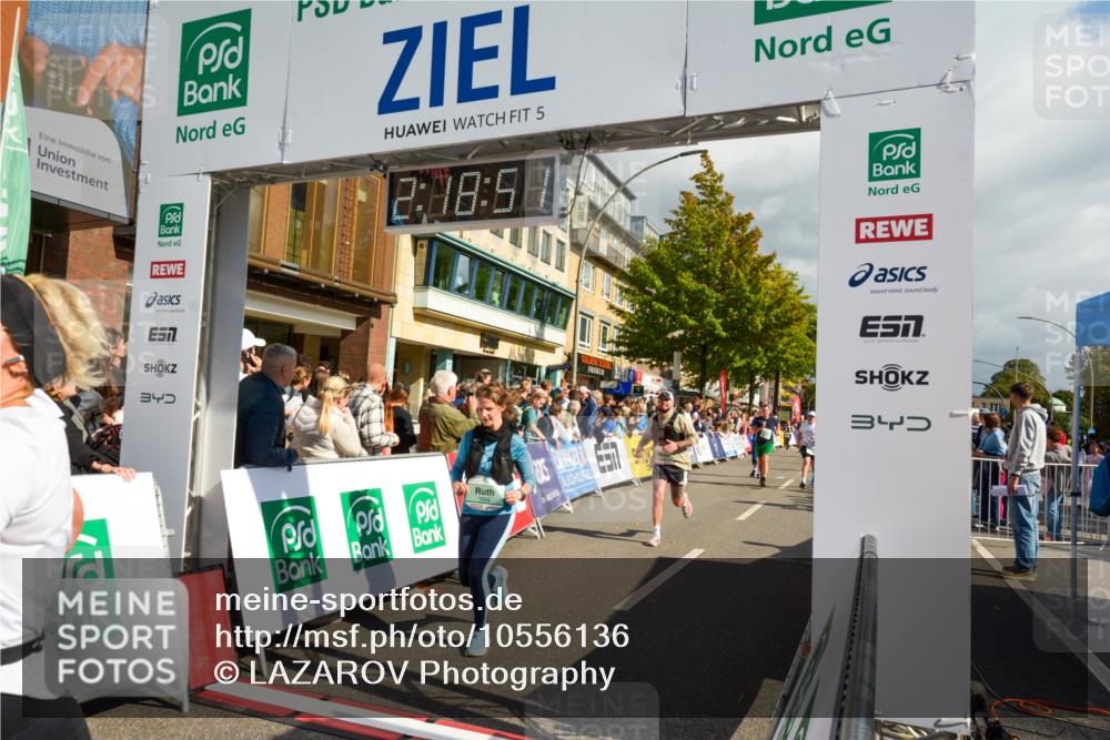 20.09.2026 - PSD Bank Halbmarathon LAZAROV Photography http://msf.ph/oto/10556136 20.09.2026 12:18:50 Ziel 1223, 1424, 1425, 1694, 1998, 2137, 2812, 2912, 2936, 3082, 3252, 3597, 3616, 3637, 3736, 4693 meine-sportfotos.de