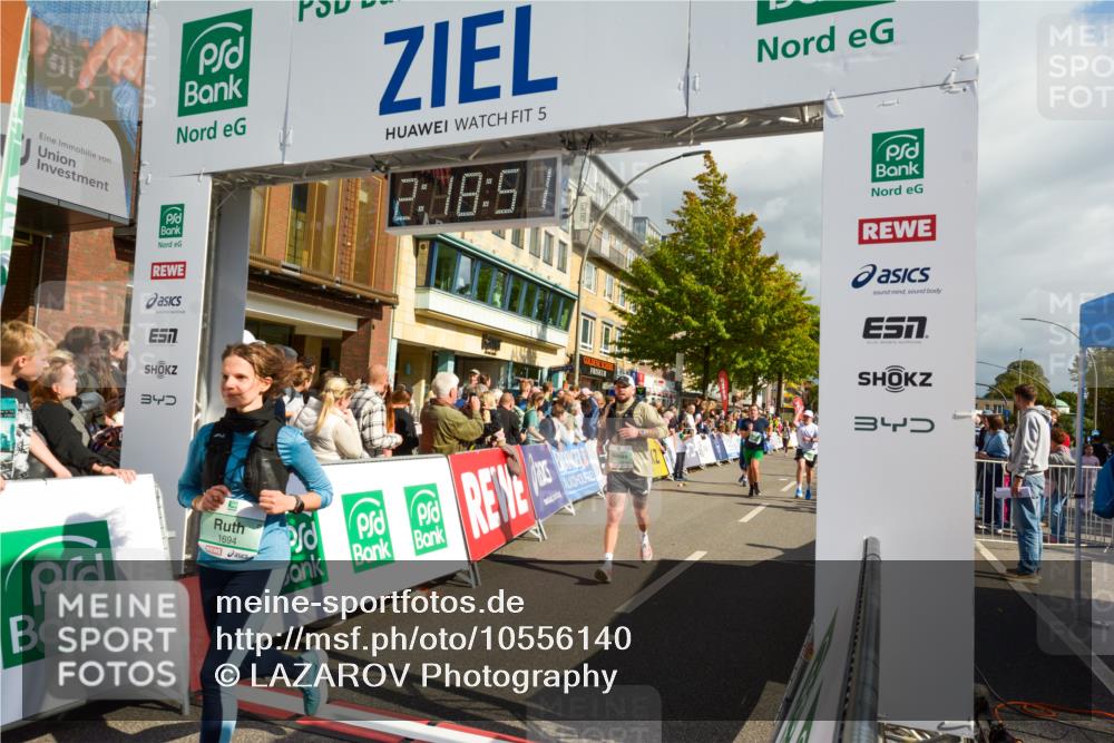 20.09.2026 - PSD Bank Halbmarathon LAZAROV Photography http://msf.ph/oto/10556140 20.09.2026 12:18:51 Ziel 1223, 1425, 1694, 1998, 2137, 2812, 2912, 2936, 3082, 3252, 3384, 3597, 3616, 3637, 3736, 4693 meine-sportfotos.de