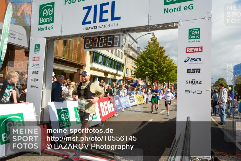 20.09.2026 - PSD Bank Halbmarathon LAZAROV Photography http://msf.ph/oto/10556145 20.09.2026 12:18:52 Ziel 1223, 1489, 1694, 1998, 2772, 2812, 2912, 2936, 3082, 3252, 3384, 3597, 3616, 3637, 3736, 4693 meine-sportfotos.de