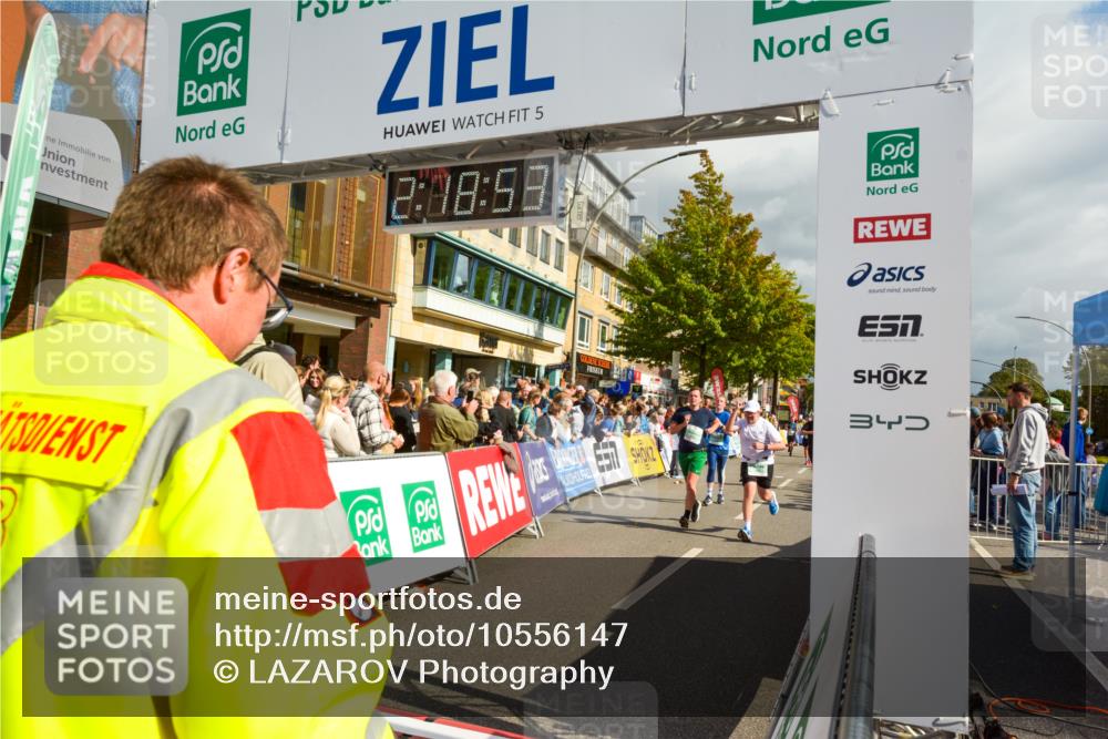 20.09.2026 - PSD Bank Halbmarathon LAZAROV Photography http://msf.ph/oto/10556147 20.09.2026 12:18:52 Ziel 1223, 1489, 1694, 1998, 2772, 2812, 2912, 2936, 3082, 3252, 3384, 3597, 3616, 3637, 3736, 4693 meine-sportfotos.de