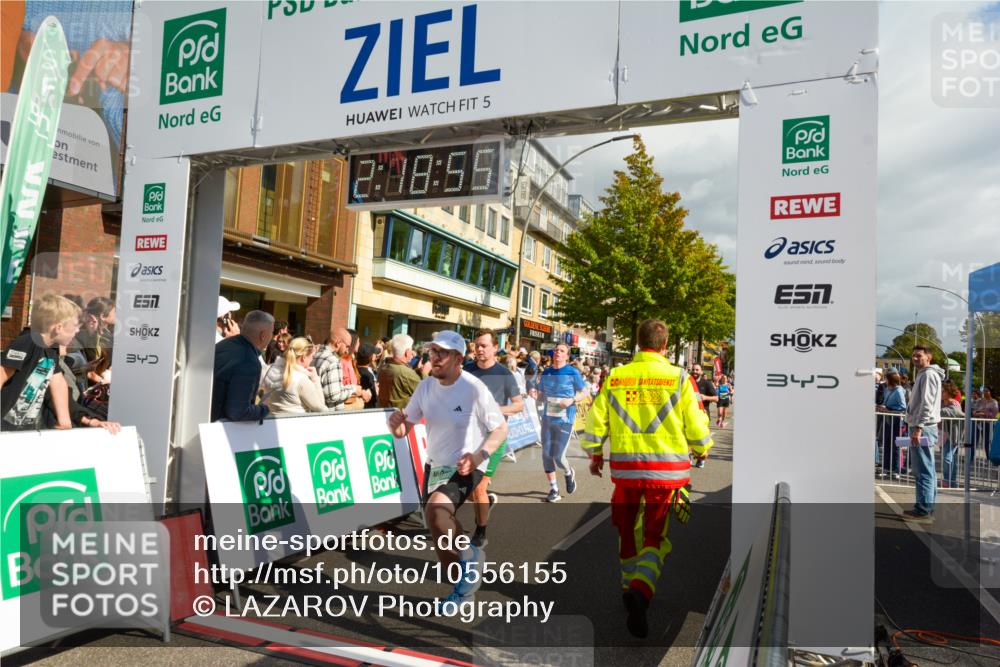 20.09.2026 - PSD Bank Halbmarathon LAZAROV Photography http://msf.ph/oto/10556155 20.09.2026 12:18:54 Ziel 1223, 1489, 1694, 2772, 2812, 2912, 2936, 3082, 3252, 3384, 3637, 3736, 3763, 4693 meine-sportfotos.de