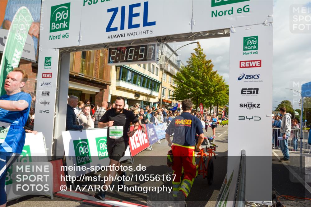 20.09.2026 - PSD Bank Halbmarathon LAZAROV Photography http://msf.ph/oto/10556167 20.09.2026 12:18:57 Ziel 1223, 1489, 1694, 2772, 2812, 2876, 2911, 2936, 3082, 3252, 3384, 3637, 3763, 4086, 4693 meine-sportfotos.de