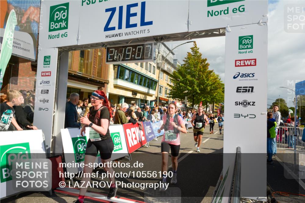 20.09.2026 - PSD Bank Halbmarathon LAZAROV Photography http://msf.ph/oto/10556190 20.09.2026 12:19:06 Ziel 1283, 1489, 1997, 2312, 2772, 2812, 2876, 2911, 3290, 3384, 3637, 3717, 3720, 3763, 4086, 4338 meine-sportfotos.de