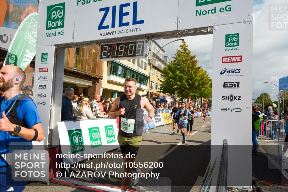 20.09.2026 - PSD Bank Halbmarathon LAZAROV Photography http://msf.ph/oto/10556200 20.09.2026 12:19:09 Ziel 1283, 1489, 1997, 2312, 2772, 2876, 2911, 3290, 3357, 3384, 3717, 3720, 3763, 4086, 4338 meine-sportfotos.de