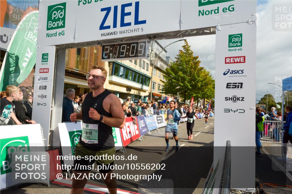 20.09.2026 - PSD Bank Halbmarathon LAZAROV Photography http://msf.ph/oto/10556202 20.09.2026 12:19:09 Ziel 1283, 1489, 1997, 2312, 2772, 2876, 2911, 3290, 3357, 3384, 3717, 3720, 3763, 4086, 4338 meine-sportfotos.de