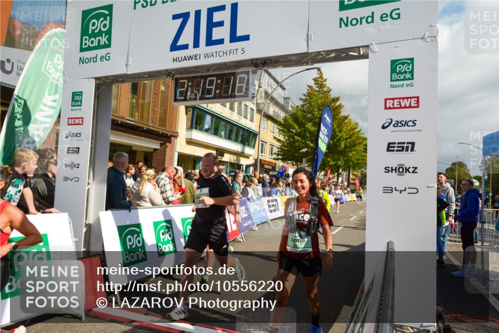 20.09.2026 - PSD Bank Halbmarathon LAZAROV Photography http://msf.ph/oto/10556220 20.09.2026 12:19:17 Ziel 1276, 1283, 1461, 1997, 2312, 2921, 3290, 3357, 3717, 3720 meine-sportfotos.de