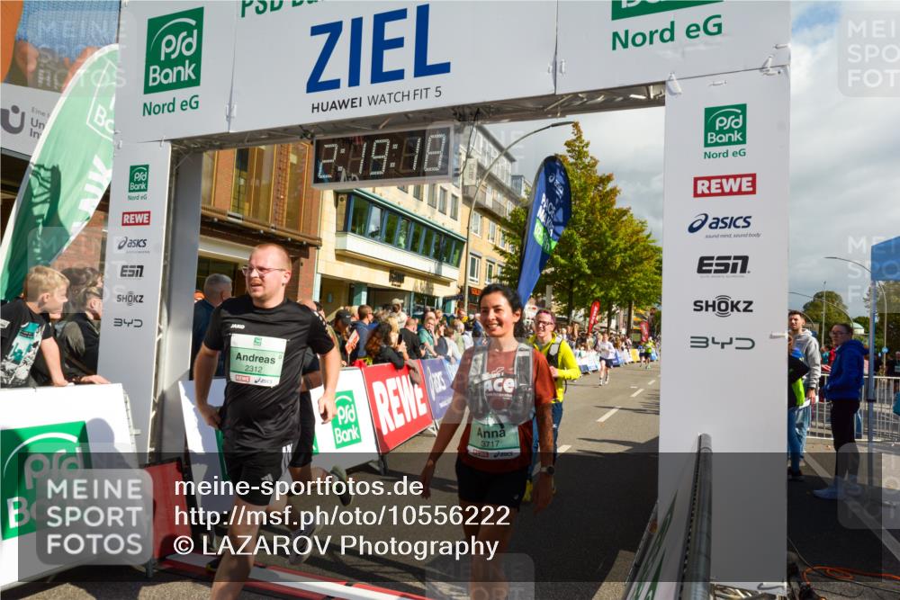 20.09.2026 - PSD Bank Halbmarathon LAZAROV Photography http://msf.ph/oto/10556222 20.09.2026 12:19:17 Ziel 1276, 1283, 1461, 1997, 2312, 2921, 3290, 3357, 3717, 3720 meine-sportfotos.de