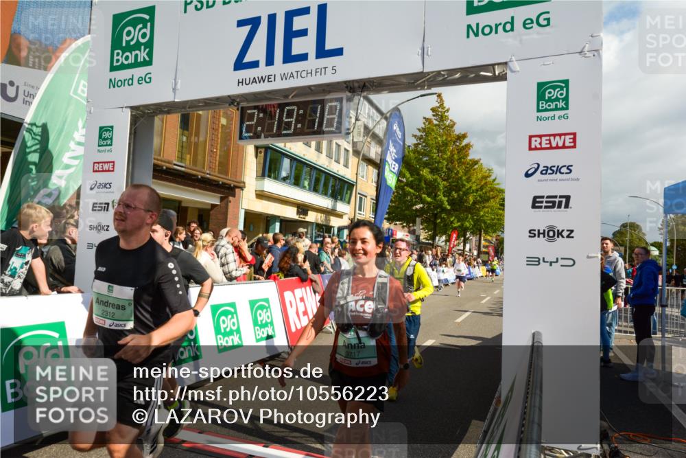 20.09.2026 - PSD Bank Halbmarathon LAZAROV Photography http://msf.ph/oto/10556223 20.09.2026 12:19:18 Ziel 1276, 1461, 1997, 2312, 2513, 2921, 3357, 3717, 3720, 4383, 4682 meine-sportfotos.de