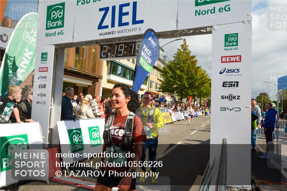 20.09.2026 - PSD Bank Halbmarathon LAZAROV Photography http://msf.ph/oto/10556226 20.09.2026 12:19:18 Ziel 1276, 1461, 1997, 2312, 2513, 2921, 3357, 3717, 3720, 4383, 4682 meine-sportfotos.de