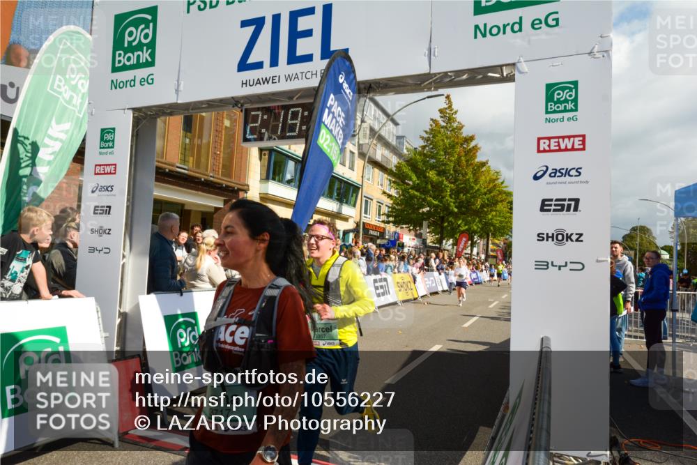 20.09.2026 - PSD Bank Halbmarathon LAZAROV Photography http://msf.ph/oto/10556227 20.09.2026 12:19:18 Ziel 1276, 1461, 1997, 2312, 2513, 2921, 3357, 3717, 3720, 4383, 4682 meine-sportfotos.de