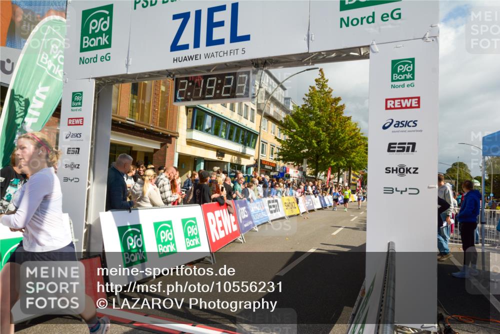 20.09.2026 - PSD Bank Halbmarathon LAZAROV Photography http://msf.ph/oto/10556231 20.09.2026 12:19:22 Ziel 1276, 1461, 1997, 2214, 2312, 2513, 2921, 3357, 3717, 3720, 4383, 4682 meine-sportfotos.de