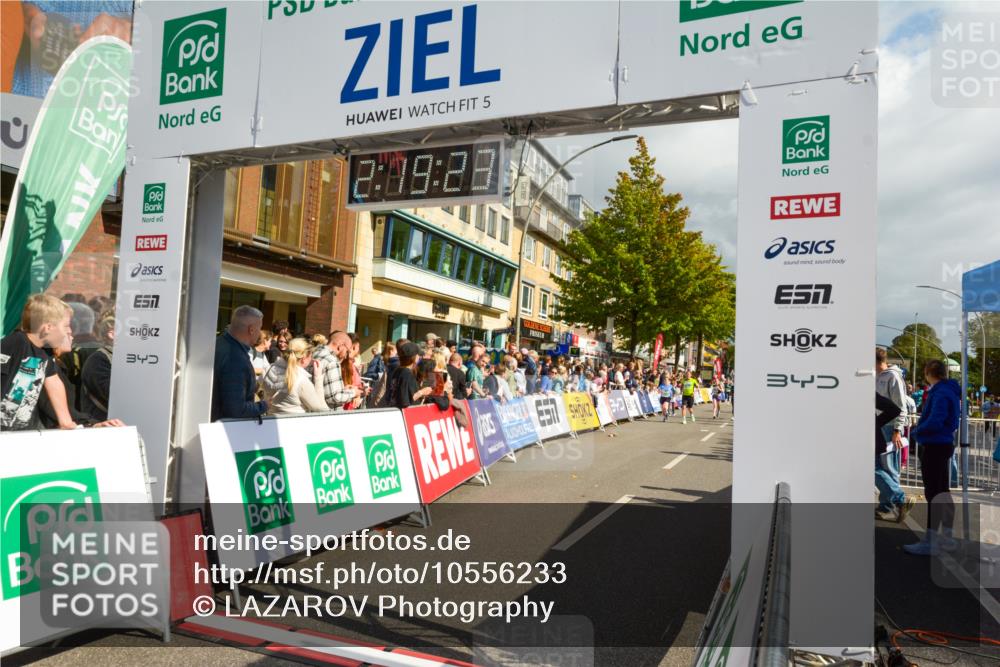 20.09.2026 - PSD Bank Halbmarathon LAZAROV Photography http://msf.ph/oto/10556233 20.09.2026 12:19:22 Ziel 1276, 1461, 1997, 2214, 2312, 2513, 2921, 3357, 3717, 3720, 4383, 4682 meine-sportfotos.de