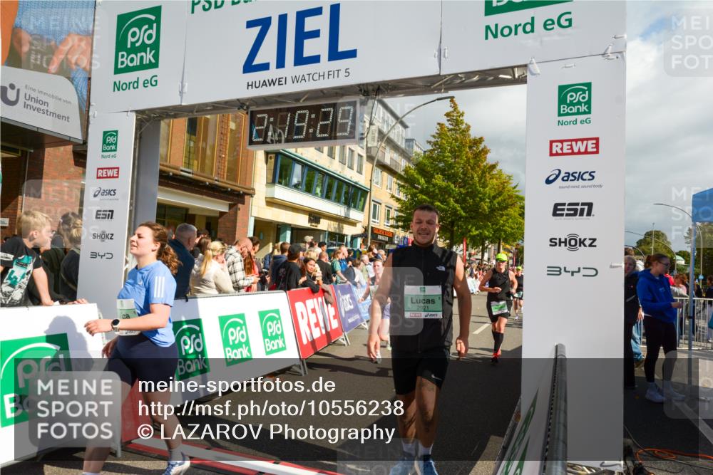 20.09.2026 - PSD Bank Halbmarathon LAZAROV Photography http://msf.ph/oto/10556238 20.09.2026 12:19:29 Ziel 1351, 1461, 1877, 2214, 2242, 2513, 2921, 3581, 3974, 4033, 4383, 4682, 4726 meine-sportfotos.de