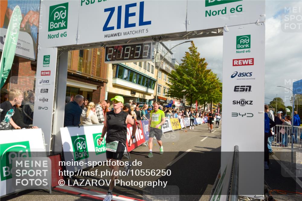 20.09.2026 - PSD Bank Halbmarathon LAZAROV Photography http://msf.ph/oto/10556250 20.09.2026 12:19:32 Ziel 1351, 1461, 1877, 2214, 2242, 2513, 2921, 3581, 3974, 4033, 4383, 4682, 4726 meine-sportfotos.de