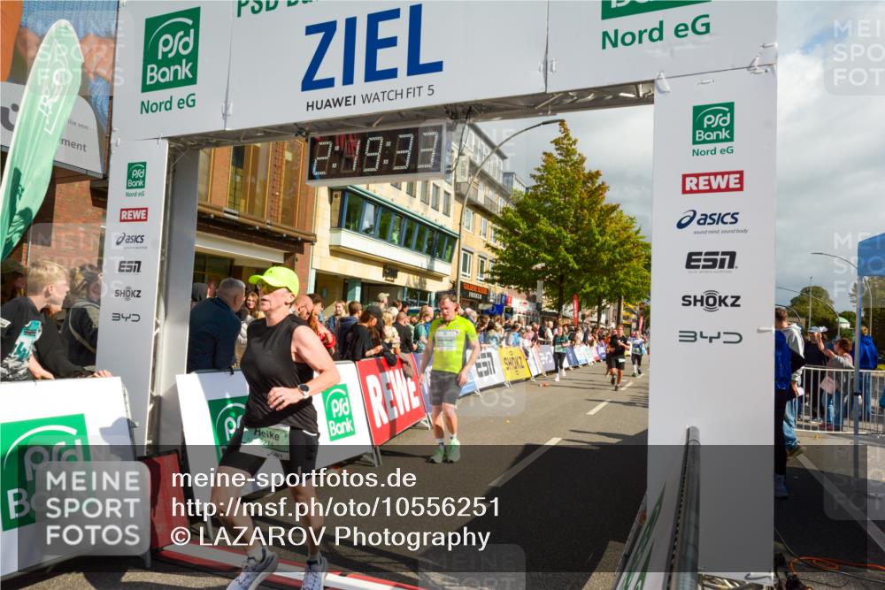 20.09.2026 - PSD Bank Halbmarathon LAZAROV Photography http://msf.ph/oto/10556251 20.09.2026 12:19:32 Ziel 1351, 1461, 1877, 2214, 2242, 2513, 2921, 3581, 3974, 4033, 4383, 4682, 4726 meine-sportfotos.de