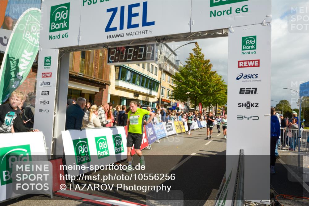 20.09.2026 - PSD Bank Halbmarathon LAZAROV Photography http://msf.ph/oto/10556256 20.09.2026 12:19:33 Ziel 1351, 1461, 1877, 2214, 2242, 2513, 2921, 3581, 3974, 4033, 4383, 4682, 4726, 4732 meine-sportfotos.de