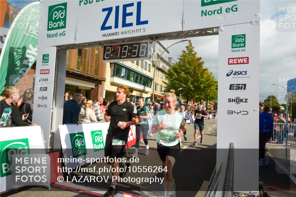 20.09.2026 - PSD Bank Halbmarathon LAZAROV Photography http://msf.ph/oto/10556264 20.09.2026 12:19:37 Ziel 1351, 1877, 2214, 2242, 3581, 3974, 4033, 4726, 4732 meine-sportfotos.de