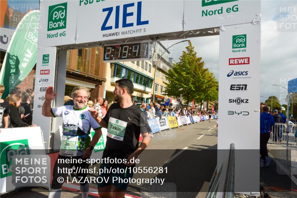 20.09.2026 - PSD Bank Halbmarathon LAZAROV Photography http://msf.ph/oto/10556281 20.09.2026 12:19:40 Ziel 1351, 1877, 2242, 3180, 3581, 3974, 4033, 4726, 4732 meine-sportfotos.de