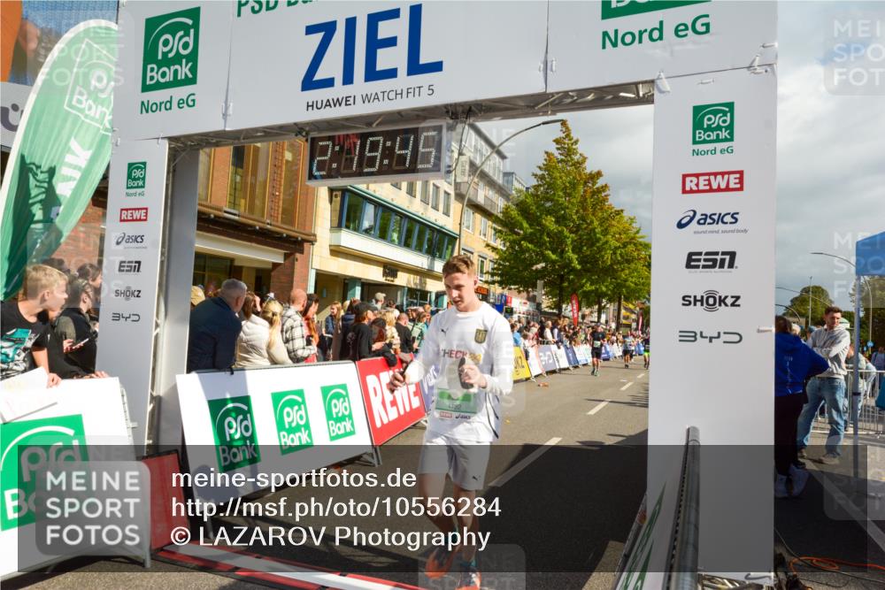 20.09.2026 - PSD Bank Halbmarathon LAZAROV Photography http://msf.ph/oto/10556284 20.09.2026 12:19:45 Ziel 1777, 2242, 2549, 3180, 3288, 3974, 4033, 4732 meine-sportfotos.de